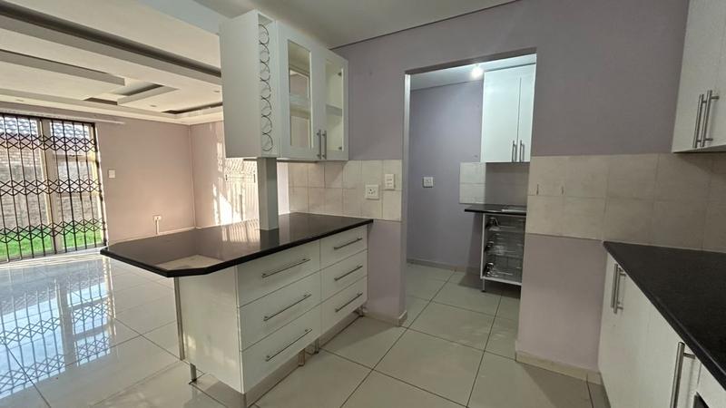 To Let 3 Bedroom Property for Rent in Arboretum Free State